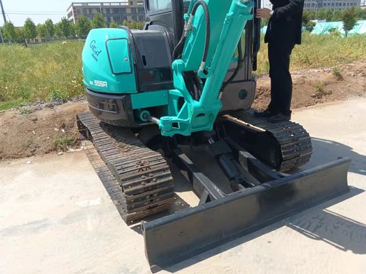0.21M3 バケツ容量 使用されたコベルコ SK55SR クローラー掘削機/ オリジナル液圧バルブ
