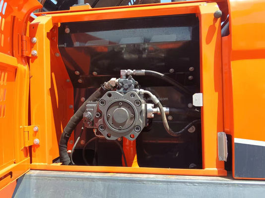 オリジナル液圧バルブと0~2000時間の作業時間を持つ中古ヒタチZX70掘削機