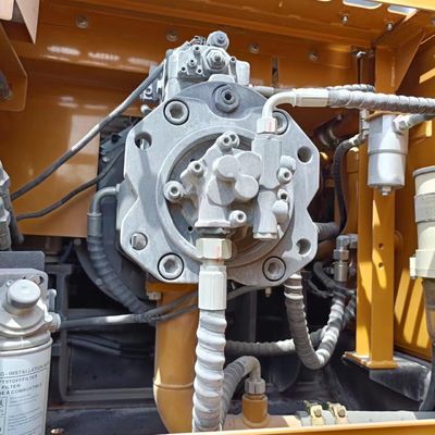 使用されたSANY SY365H掘削機 1.6m3のバケツ容量と水力クローラー親指