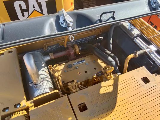 CAT 320 日本からの原始水力シリンダーと0~2000時間の作業時間を持つ掘削機