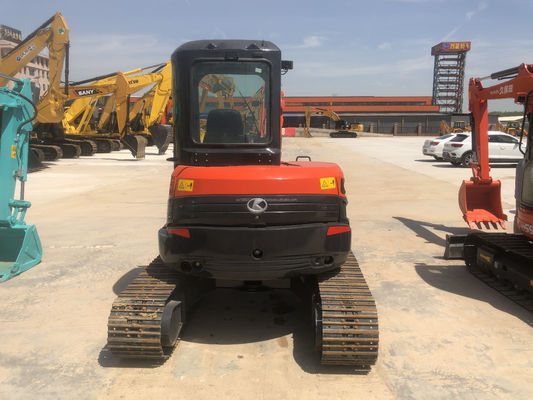 6TON 稼働重量 KUBOTA KXU55 オリジナルの液圧バルブとエンジンを備えた掘削機