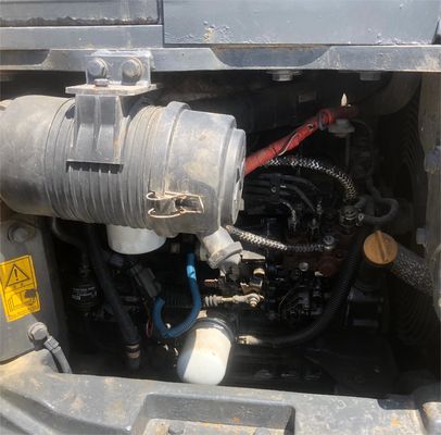 4000 KG コマツー PC40 4 トン ミニ 掘削機 クローラー 掘削機 オリジナルの水力弁