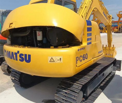 6トンの稼働重量 コマツー PC60 ミニ掘削機 クローラー掘削機 2016年