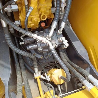 Sany 155 グランドパフォーマンス 15.5TON SY155C PRO オリジナル液圧シリンダーで供給
