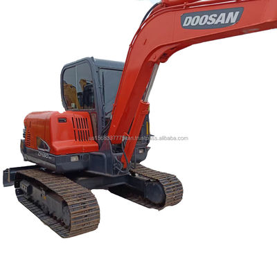 DOOSAN DX60 水力建設市場における 0.21M3バケツ容量の掘削機