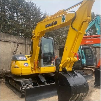 7トンの使用コマツー掘削機 PC78US 0~2000時間の作業時間と0.2M3バケットの容量
