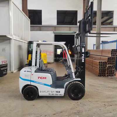 日本 TCM YGB 3 トン 中古フォークリフト 45 kW 電力 0-2000 作業時間
