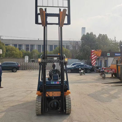 トヨタ FD50 トラックフォークリフト 45 kw パワーと4500 KG 重量