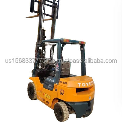 日本原装 45kw トヨタ 4.5 トンフォークリフト FD45 重荷処理用リフトトラック