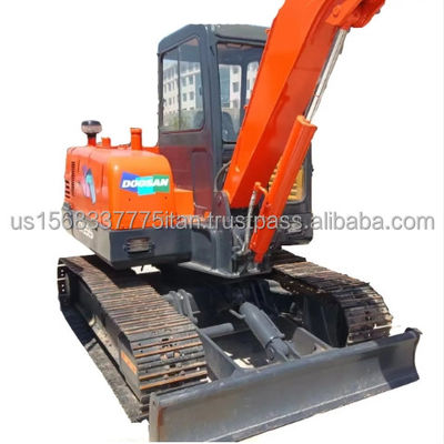 低価格で建設のための2016 Doosan Excavator 5.5TON DH55 韓国から