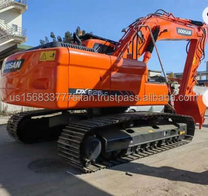 輸出された Doosan DX225 DH225 掘削機 労働時間が少なく,作業重量は高く