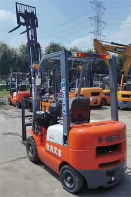 2016年 ヘリ H2000 2トンのディーゼルフォークリフト