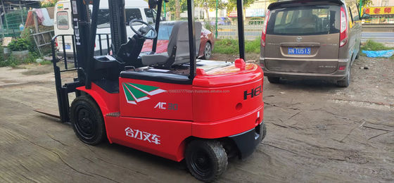 強力なエヴァルリフト ヘリ AC30 ディーゼルフォークリフト 4500 kg 重量 日本 ニッサン エンジン