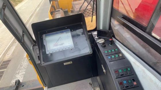 優れた性能と耐久性のある水力シリンダーを使用したSANY 55トンのクレーン