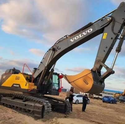 2016年 VOLVO EC480 エグババター 48TON 容量とVOLVO エンジン