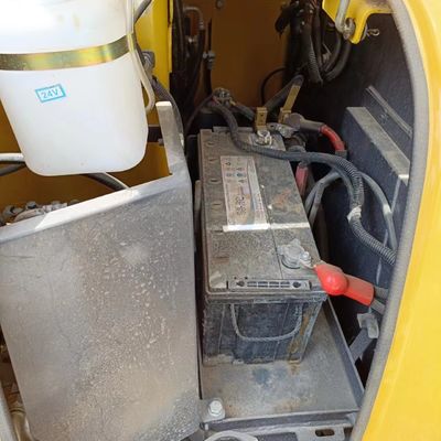 中古 コマツー PC56-7 クローラー機器 0.22M3 ボケット容量5トンの掘削機
