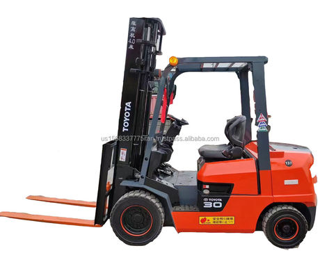 中古 トヨタ 9F30 フォークリフト
