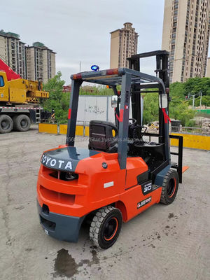 中古 トヨタ 9F30 フォークリフト