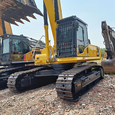 2M3バケツ容量とオリジナルの水圧バルブを持つ中古コマツー PC450-7掘削機