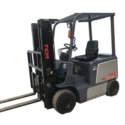 TCM 25フォークリフト 4.5m 2.5ton 顧客要求のための優れた性能の中古機