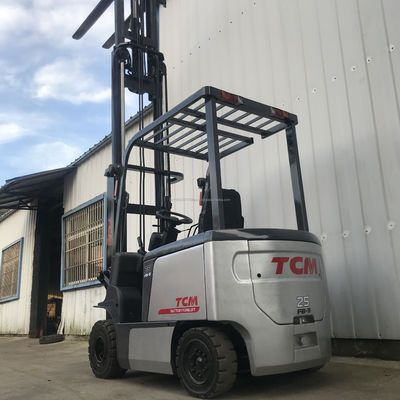 TCM 25フォークリフト 4.5m 2.5ton 顧客要求のための優れた性能の中古機