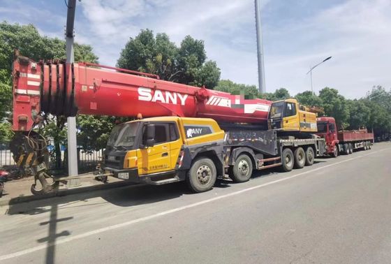 45000 kg 使われた SANY 200トンのクレーンマシン 1000-1500 作業時間