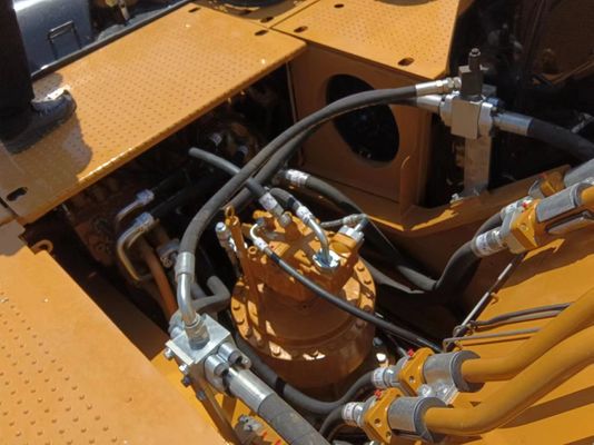 CAT 303.5 エンジン EURO5 Epa 水力ポンプ オリジナル ガーデン ミニ クローラー 掘削機 3.5t