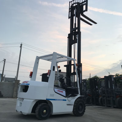 2トン 3トン 3.5トン 4トン 5トン 6トン 8トン 10トン ディーゼルフォークリフト 45kw エンジンと無料
