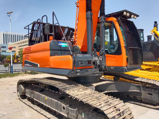 効率が良い原始水力シリンダーを持つ30TON 中古DOOSAN DX300掘削機