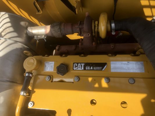 1m3のバケツ容量と0〜2000時間の作業時間を持つ使用済み CAT320 320D2掘削機